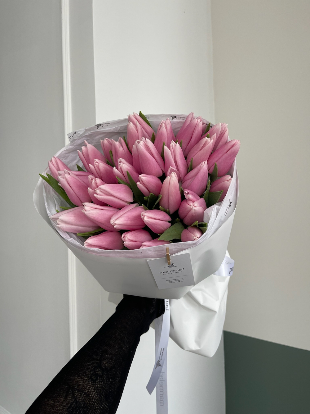 Букет из 35-ти нежно-розовых тюльпанов