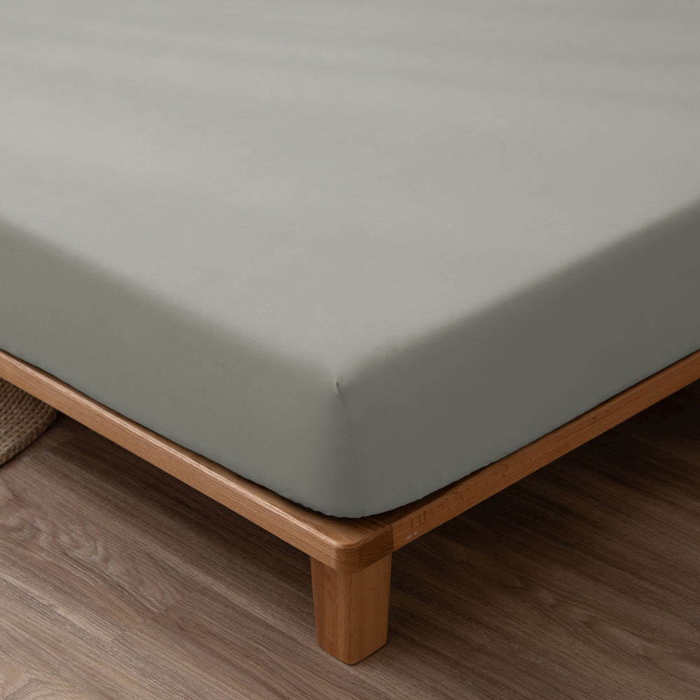 Комплект постельного белья Однотонный Сатин на резинке CSR055