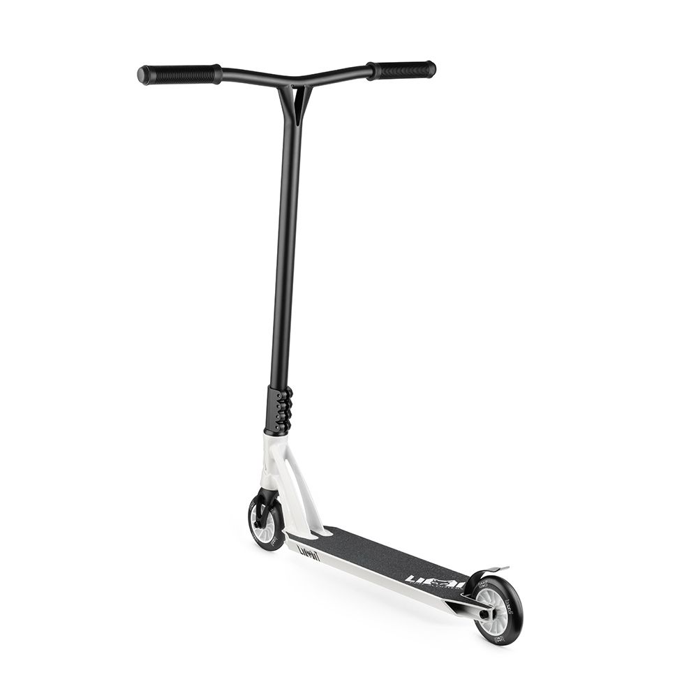 Трюковой самокат Limit LMT06