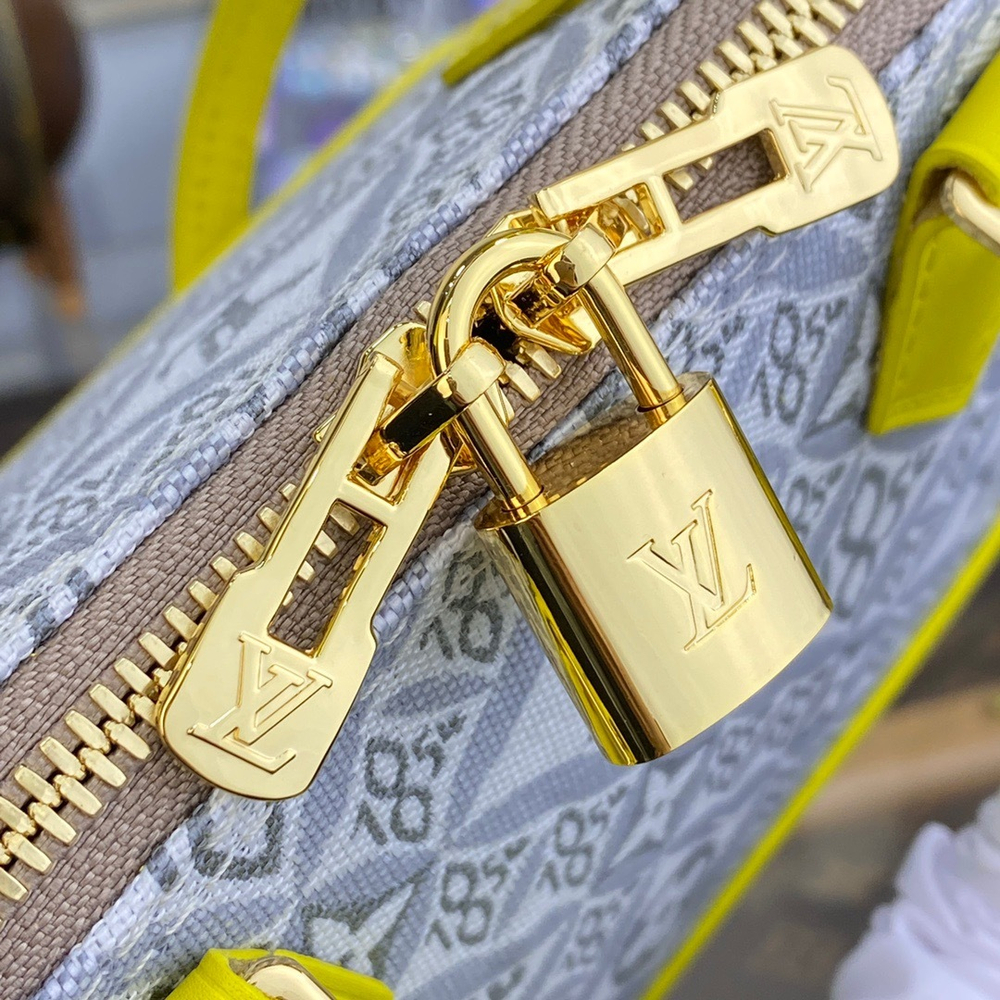 Louis Vuitton Alma BB
