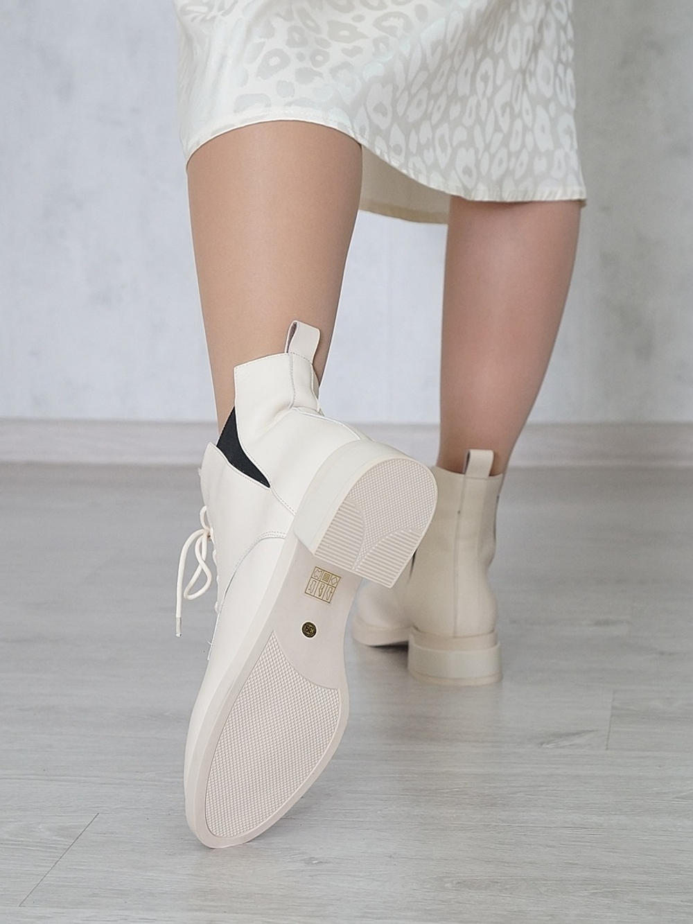 Ботинки женские демисезонные