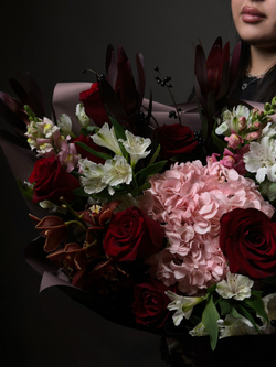 Авторский букет «Экзотика и нежность»