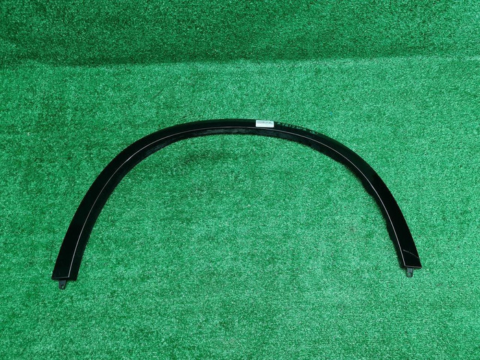 Расширитель передний RH BMW X5 G05 18-нв M-paket