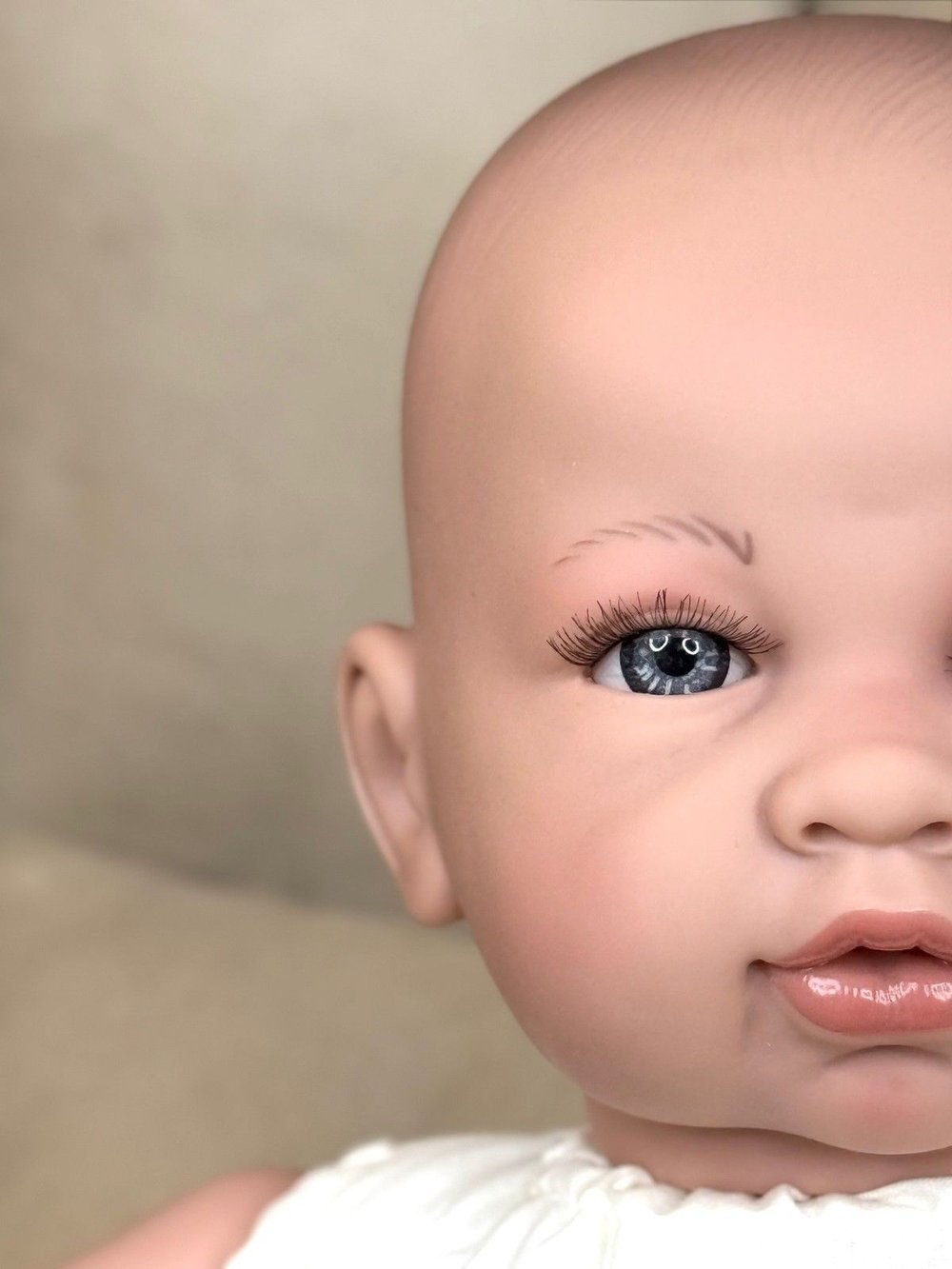 Кукла Berbesa мягконабивная 50см SARA (5218S)