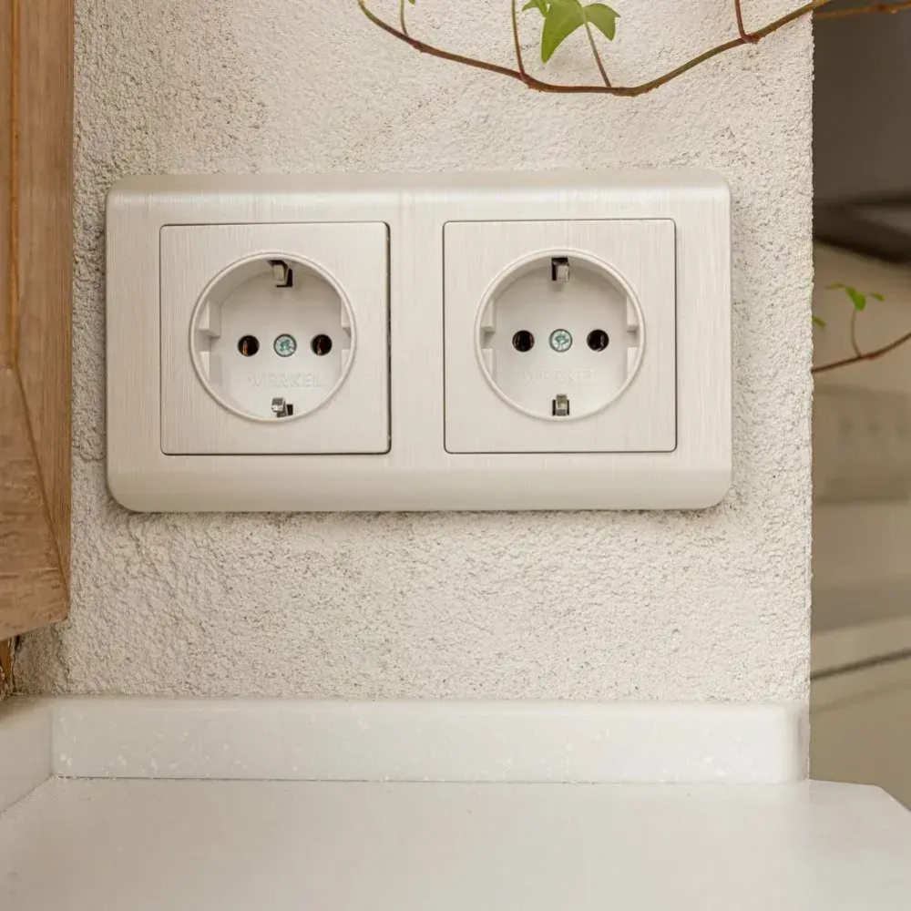 Рамка на 2 поста Stream (перламутровый) W0022113