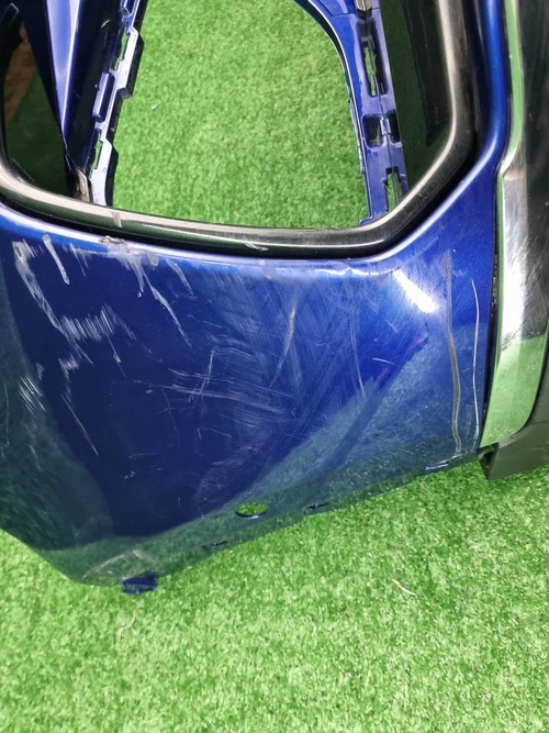 Бампер передний Hongqi HS5 (2019-н.в.)