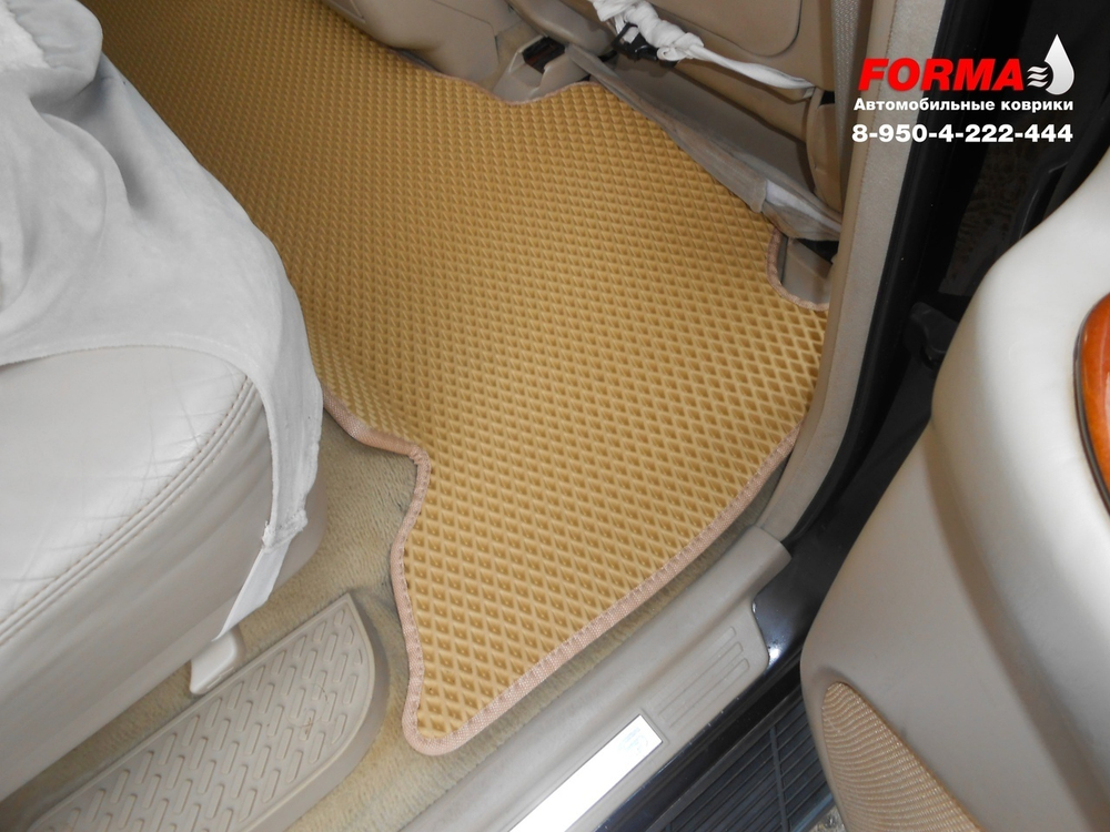 Toyota Land Cruiser Cygnus J100 (12.1998 - 06.2007) правый руль