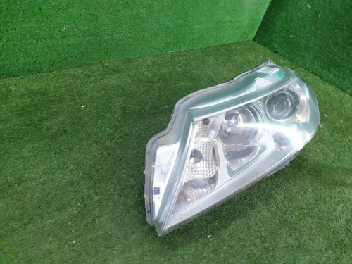 Битая Фара левая Suzuki Vitara 2 (2014-2019) галоген