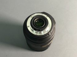 Nikon 18-300mm 3.5-5.6G VR