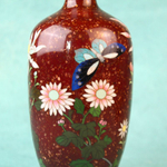 Парные вазы с хризантемами