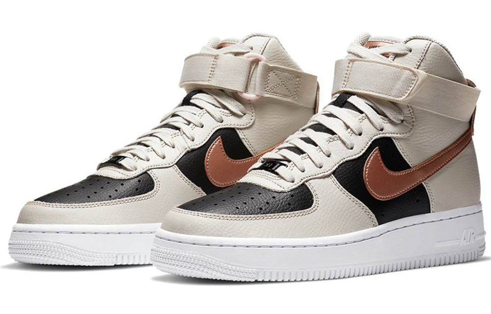 Кроссовки Nike Air Force 1 (Женская размерная сетка)