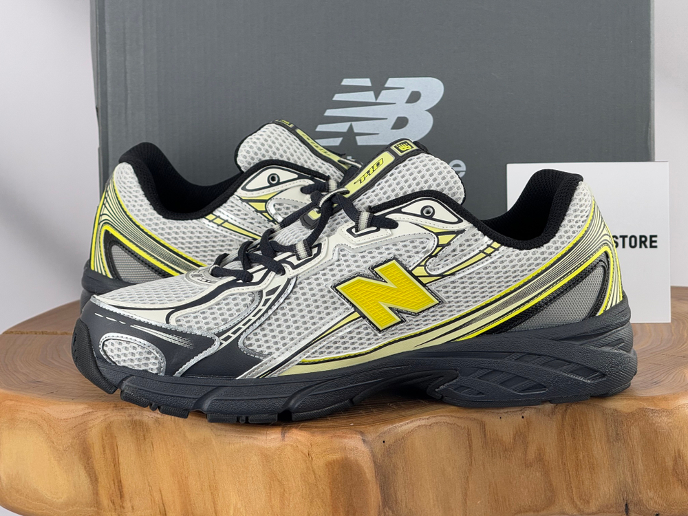 New Balance 740 Phantom Firefly