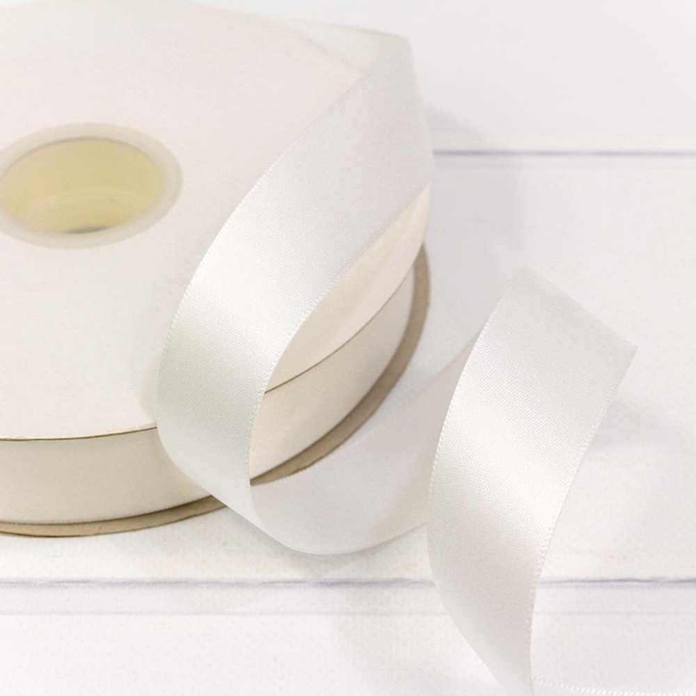 Лента Атласная 2,5см х 110м Полиэстер класс А (Белый)