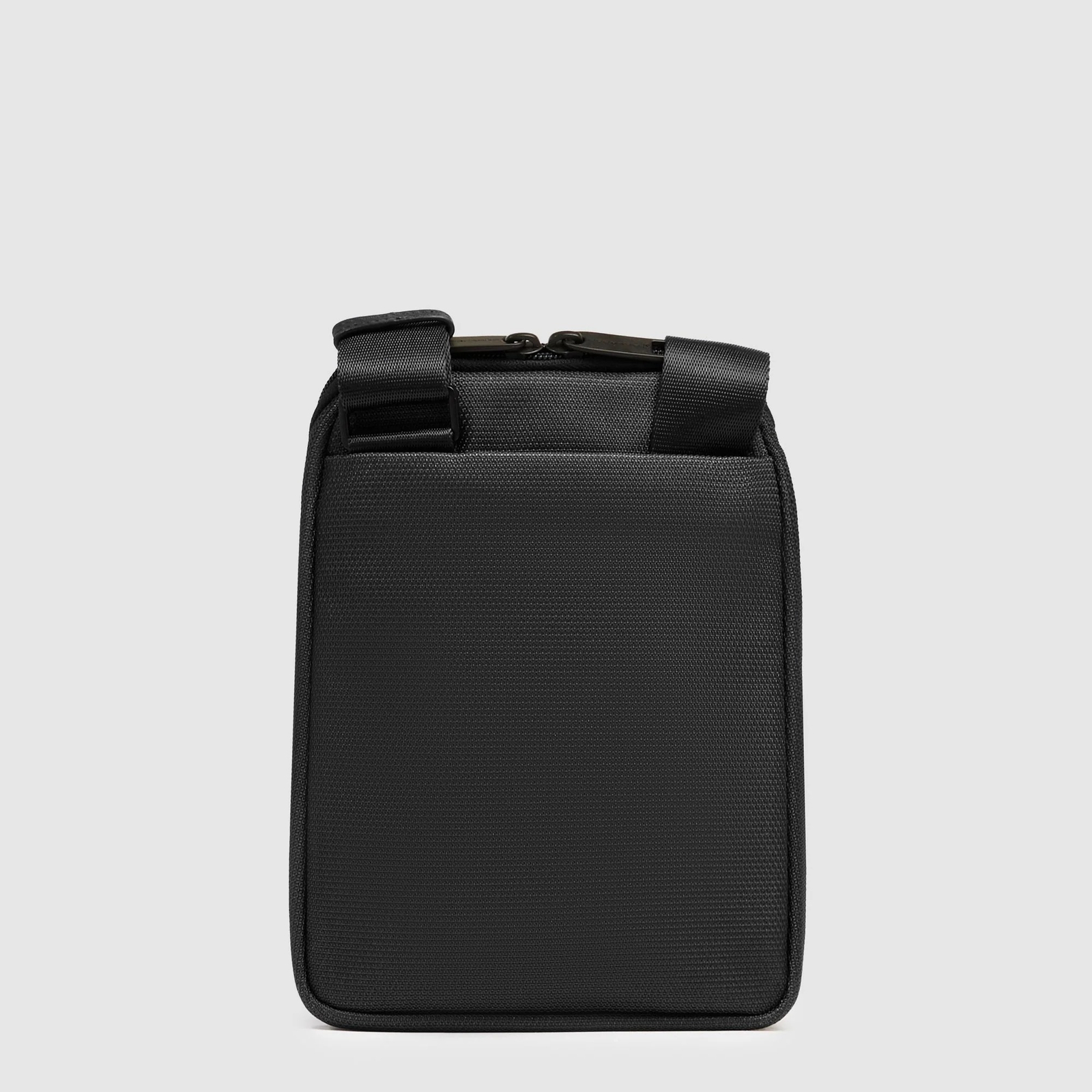 Сумка через плечо LYSS CA6933S143/Nero