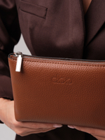 Косметичка кожаная DBR 15-10 коричневый фундук