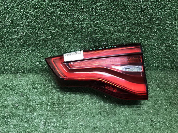 Фонарь правый внутренний BMW X3 G01 (2017-2021)