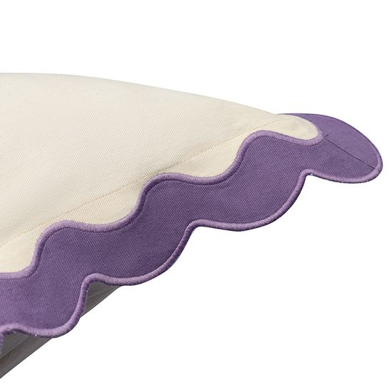 Чехол на подушку с контрастным кантом сиреневого цвета из коллекции trendy ruffles, 40х40 см