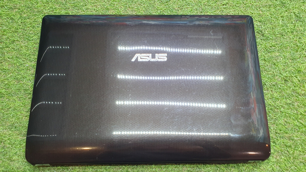 Ноутбук ASUS AMD/4Gb/HD 6470M 1Gb