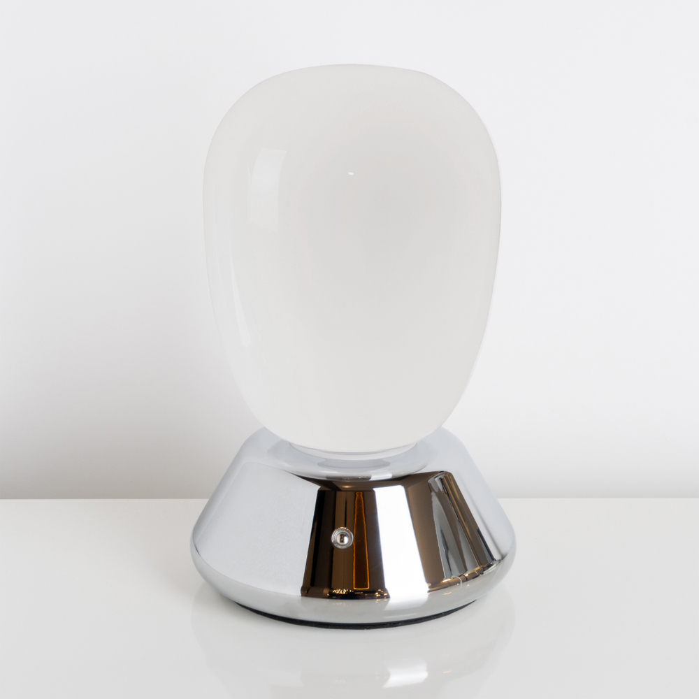 807914 Настольная лампа UOVO III LED 10W 800LM G ХРОМ/МАТОВЫЙ 3000K