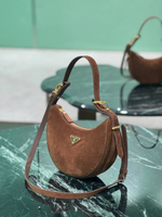 Сумка Prada