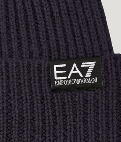 Шапка EA7