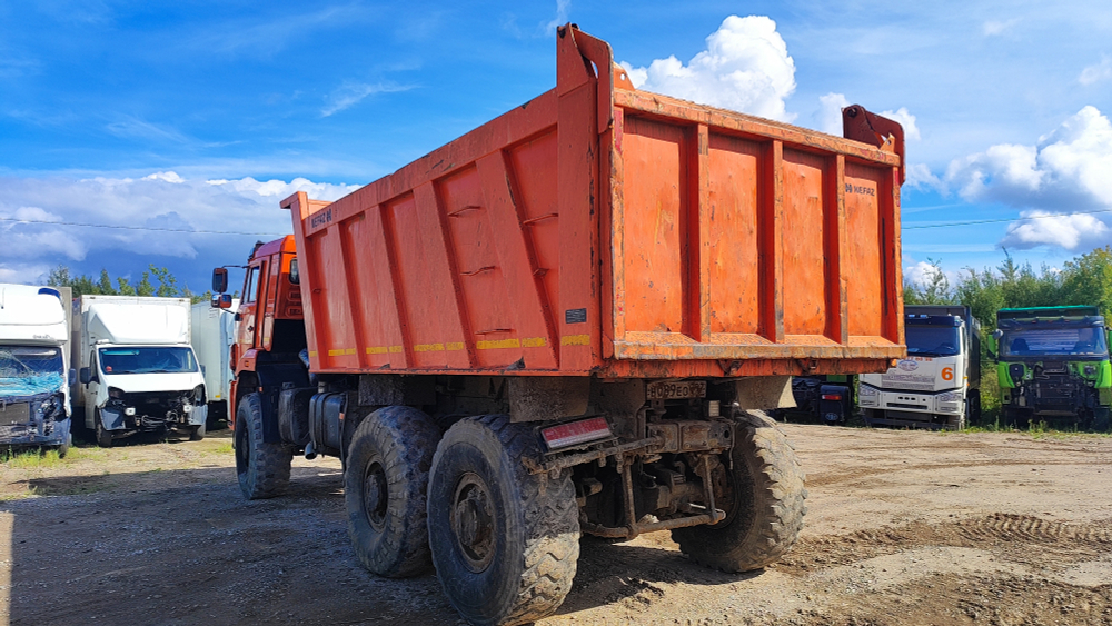 КамАЗ 65222 6x6 Самосвал 65222-53 (Дизельный, 11,8 л, 400 л.с., МТ)