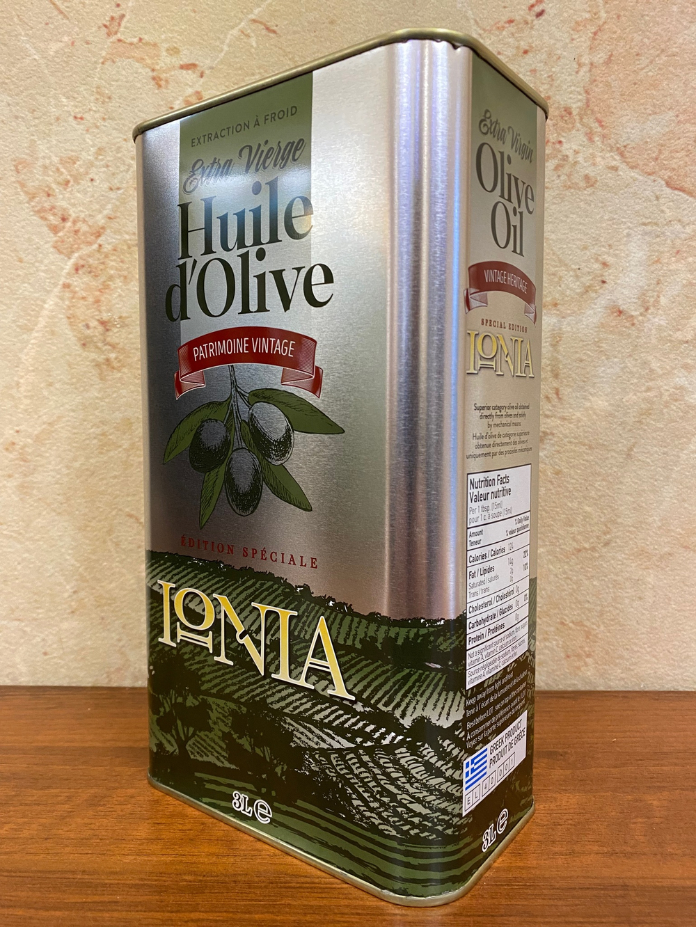Оливковое масло греческое IONIA Extra Virgin в жестяной канистре, 3 литра, Греция