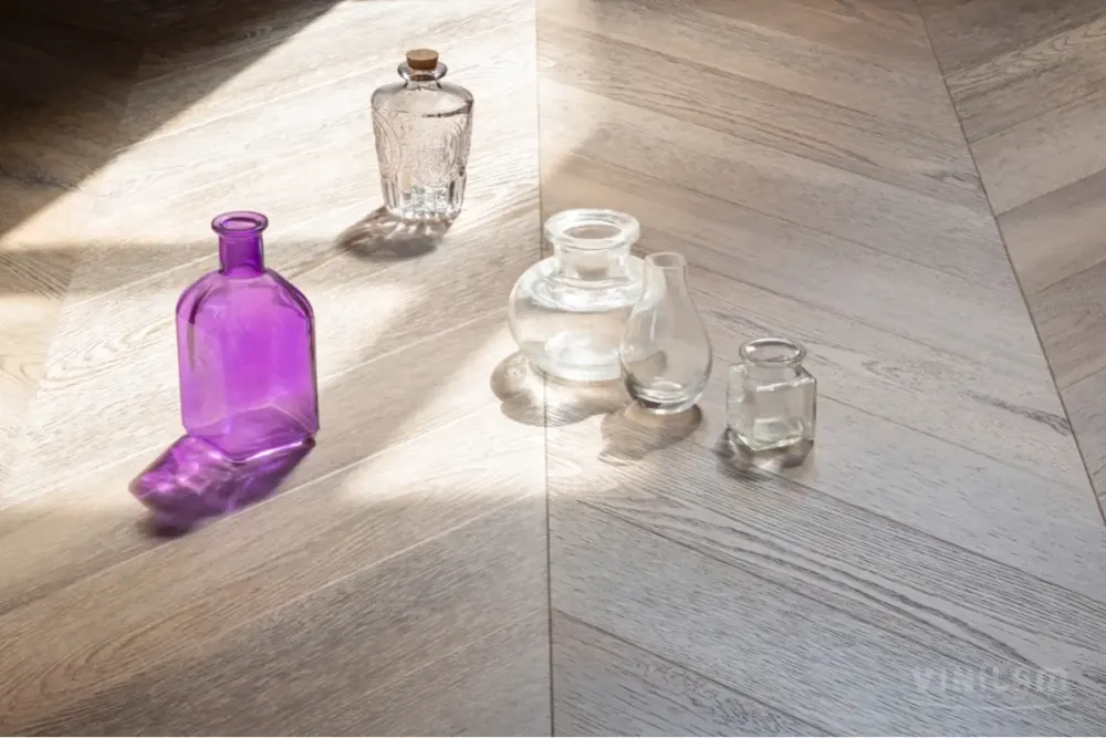 Vinilam Parquet Chevron Glue Шеврон Шампань, 2,86 м²
