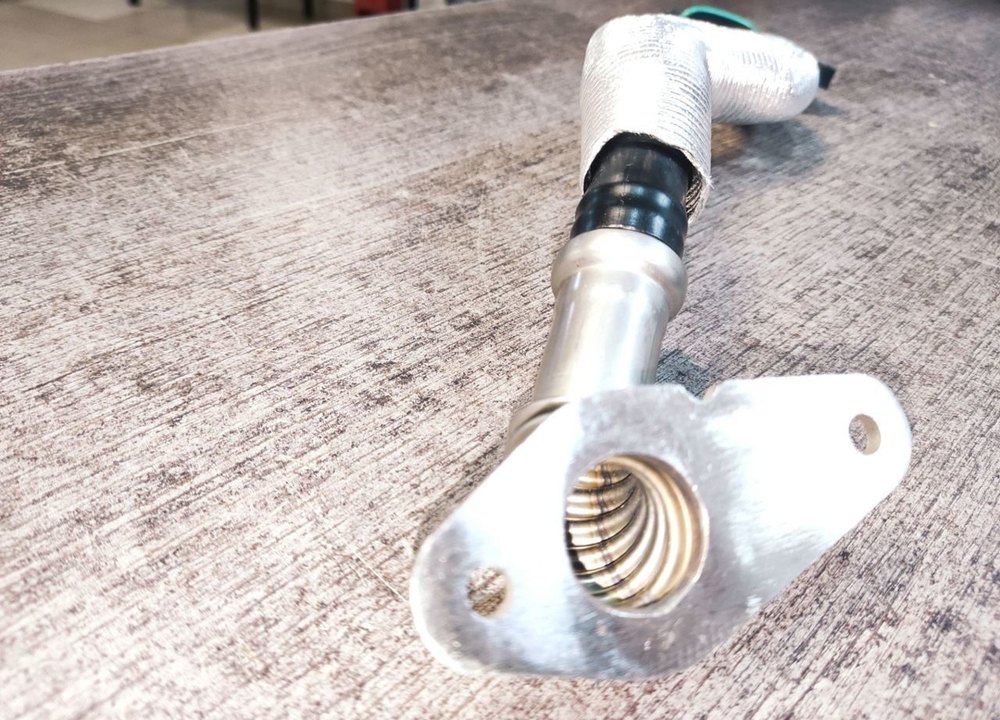 Патрубок маслоотделителя VAG GEN 3 1.8Т-2.0Т