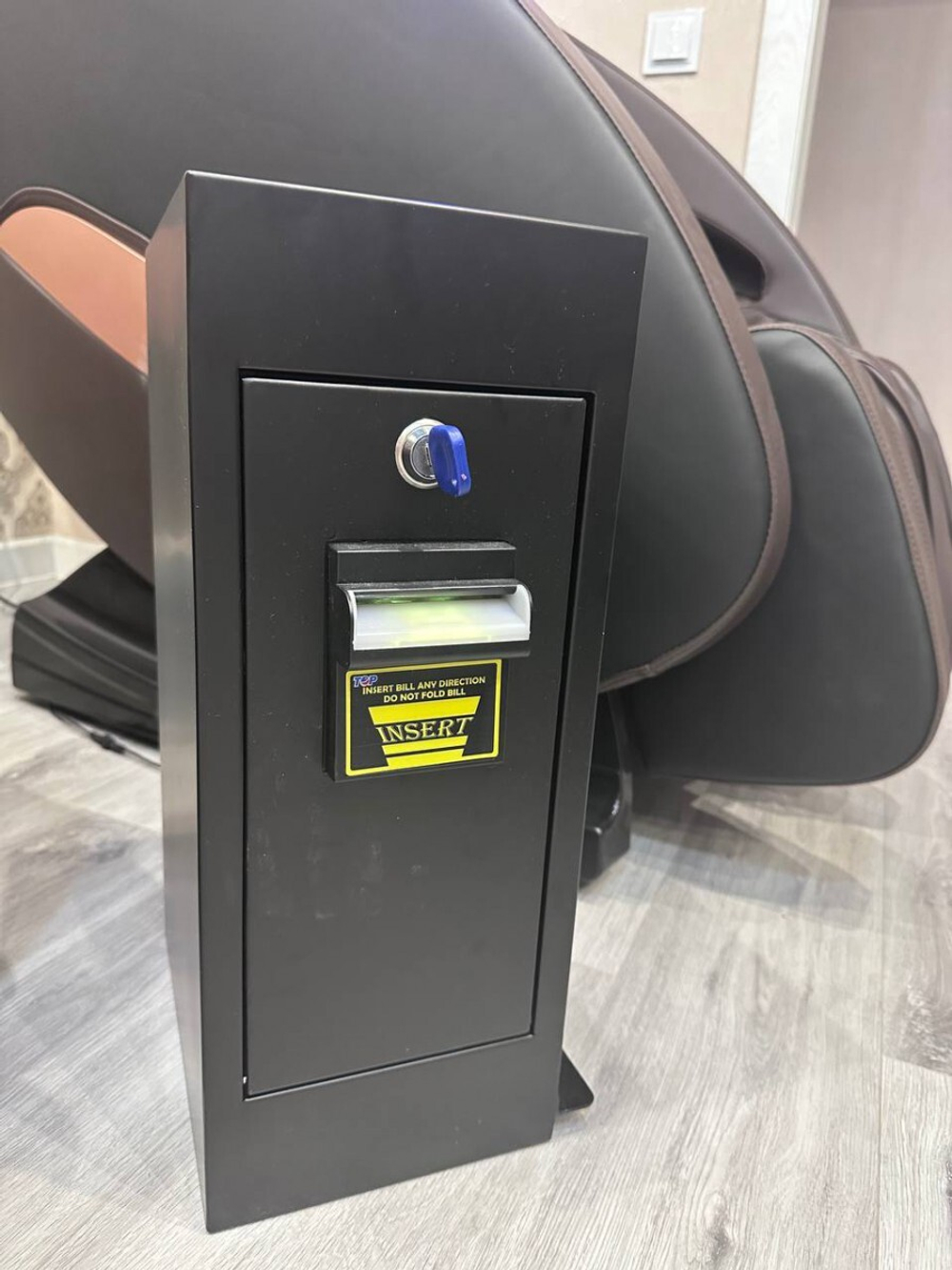 Массажное кресло iRest L-666