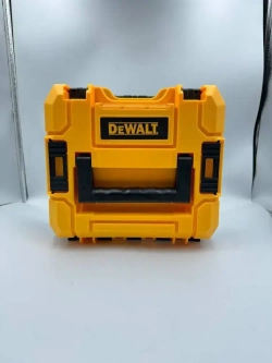 DeWalt Шуруповерт, 18 В, 40 Нм, 2 АКБ