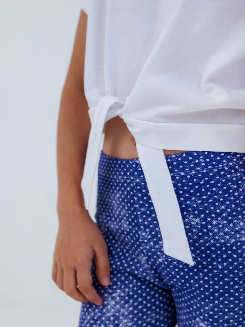 Брюки для девочки, модель №8, рост 98 см, синие в белый горох