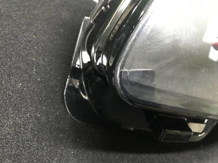 Стекло фары левое Range Rover Vogue 4 L405 (17-22)