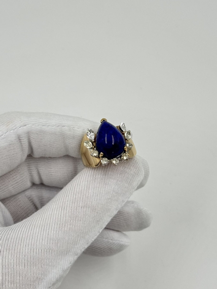Кольцо с синим кабошоном и кристаллами