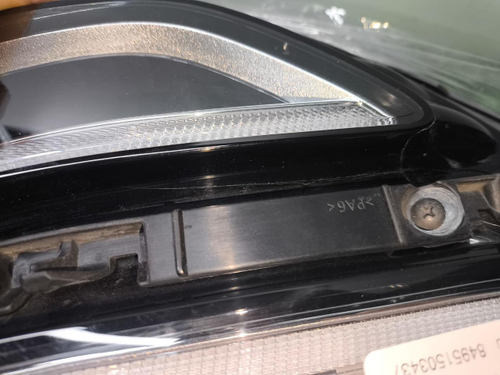 Фара правая Genesis GV80 (2020-2023) LED