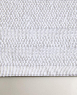 ZARA HOME КОВРИК ДЛЯ ВАННОЙ ИЗ ХЛОПКА С АНТИСКОЛЬЗЯЩЕЙ ПОВЕРХНОСТЬЮ, БЕЛЫЙ