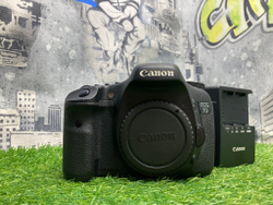 Canon EOS 7D ( С дефектом )