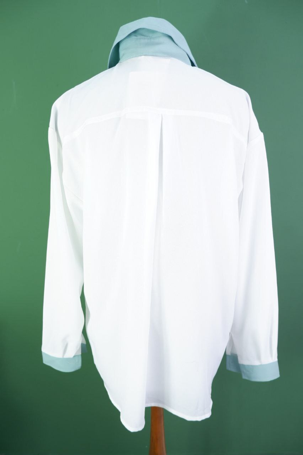 Блузка BOJE стильная 46 размер, новая