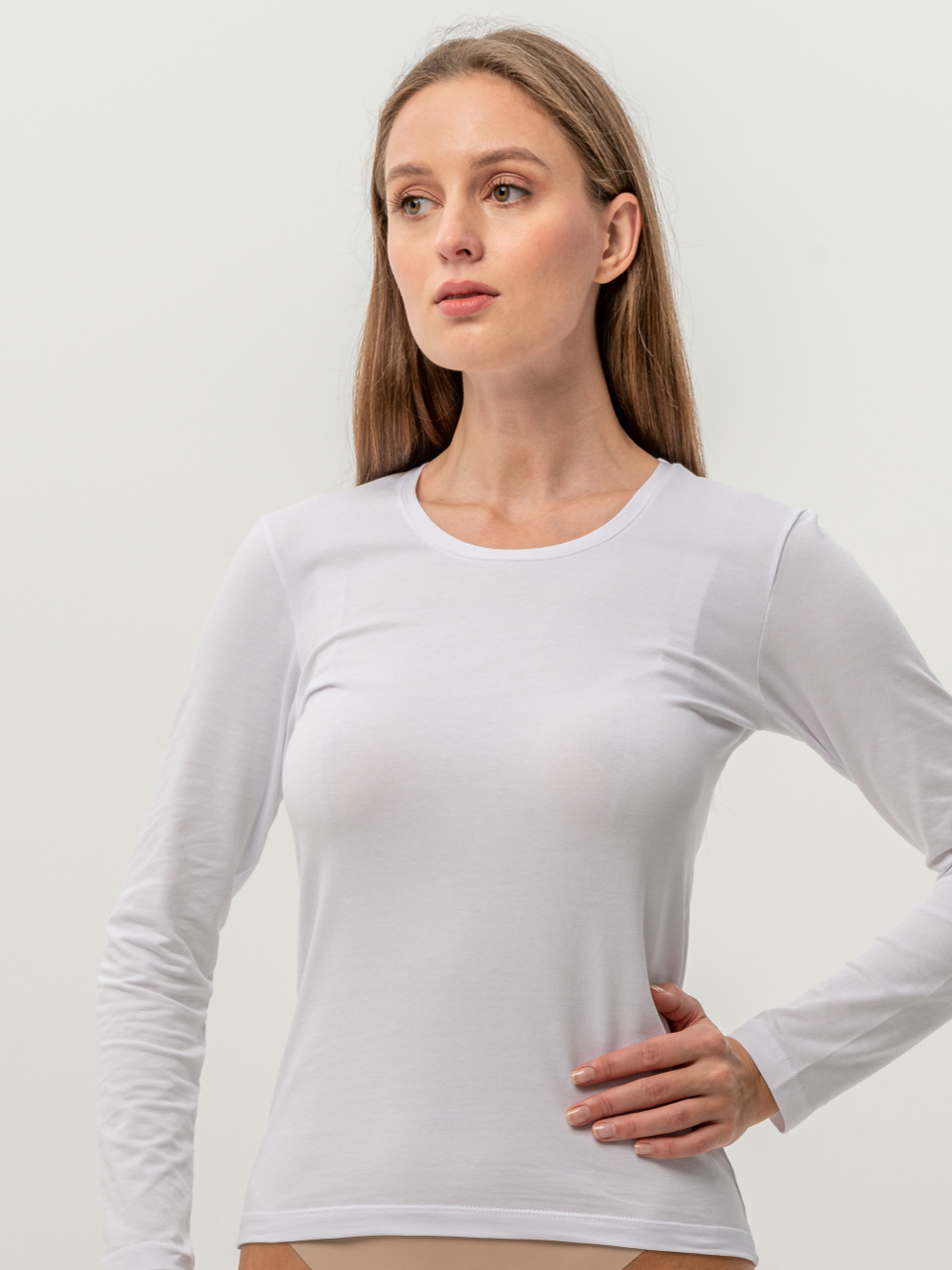 Лонгслив женский белый
