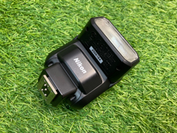 Nikon Speedlight SB-300