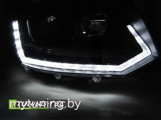 Передние фары Tube Light для Volkswagen T5 (10-15) динамические черные