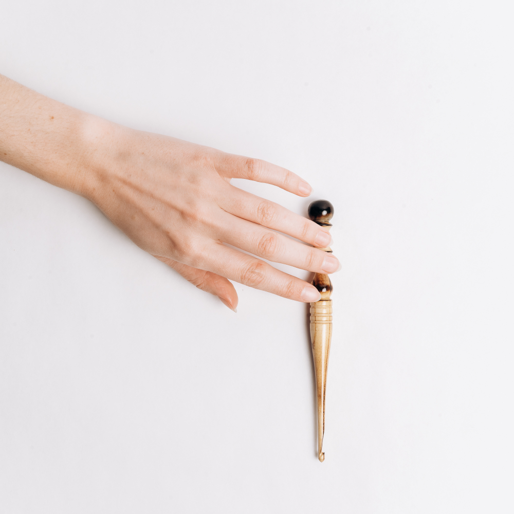 Деревянный крючок для вязания из древесины клена 4 мм. K309