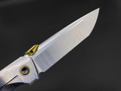 Складной нож Asesino M390 CrystalTi