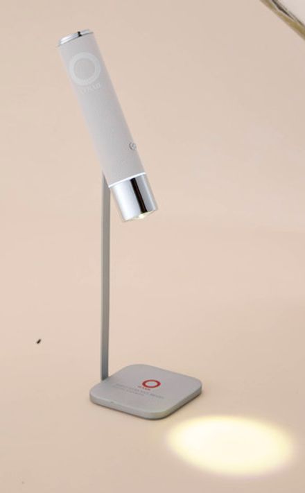 Onail Лампа фонарик на магнитной подставке