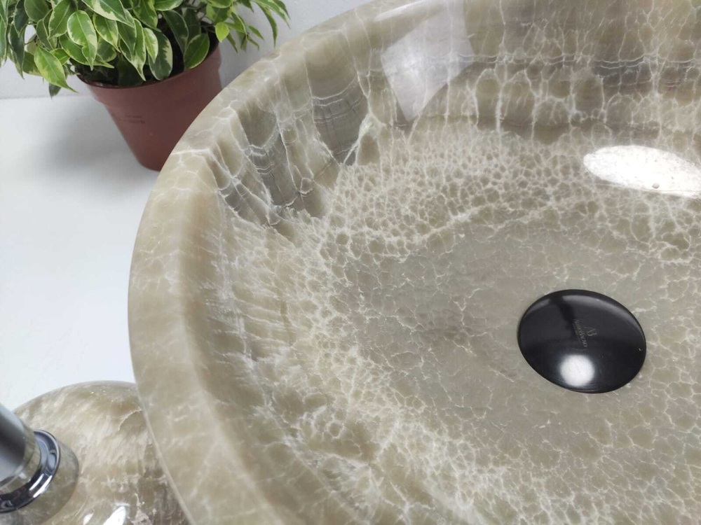 Раковина из оникса Bowl Grey Small TinLip BO-61075 40*40*15