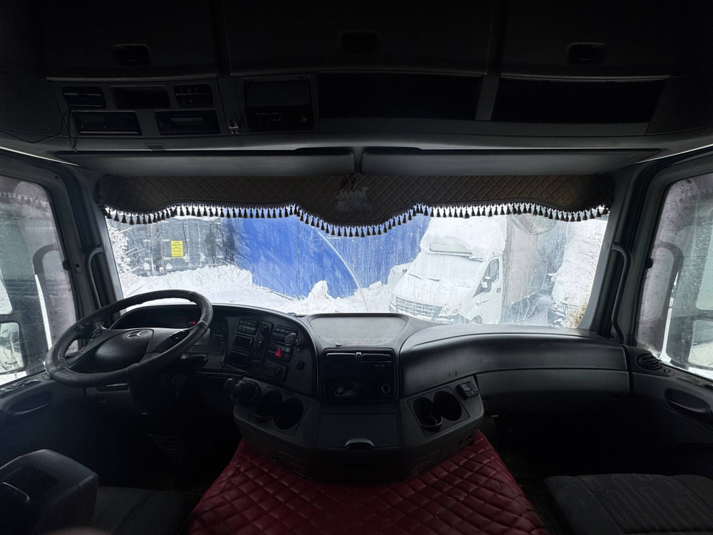 Mercedes-Benz ACTROS 4x2 Седельный тягач 1841 LS (Дизельный, 11,9 л, 408 л.с., АТ)