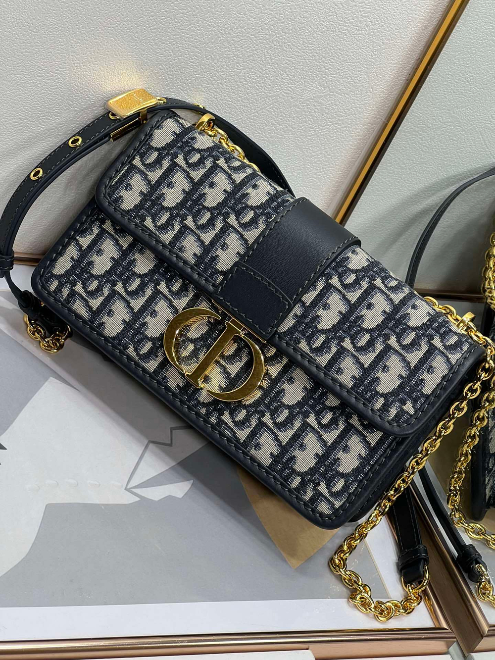 Christian Dior 30 Montaigne East-West Bag with Chain