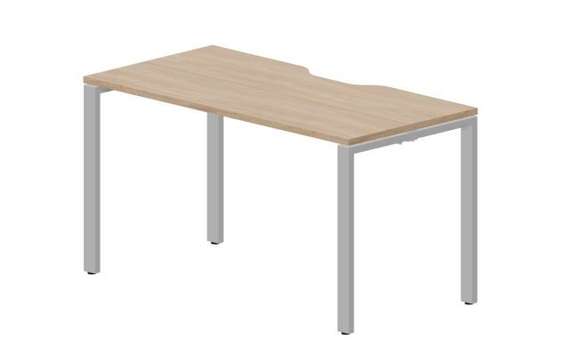 стол Strike 1380х680х750мм (с эргономичным вырезом)
