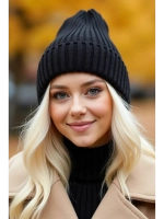 шапка вязаная теплая зимняя с отворотом стильная