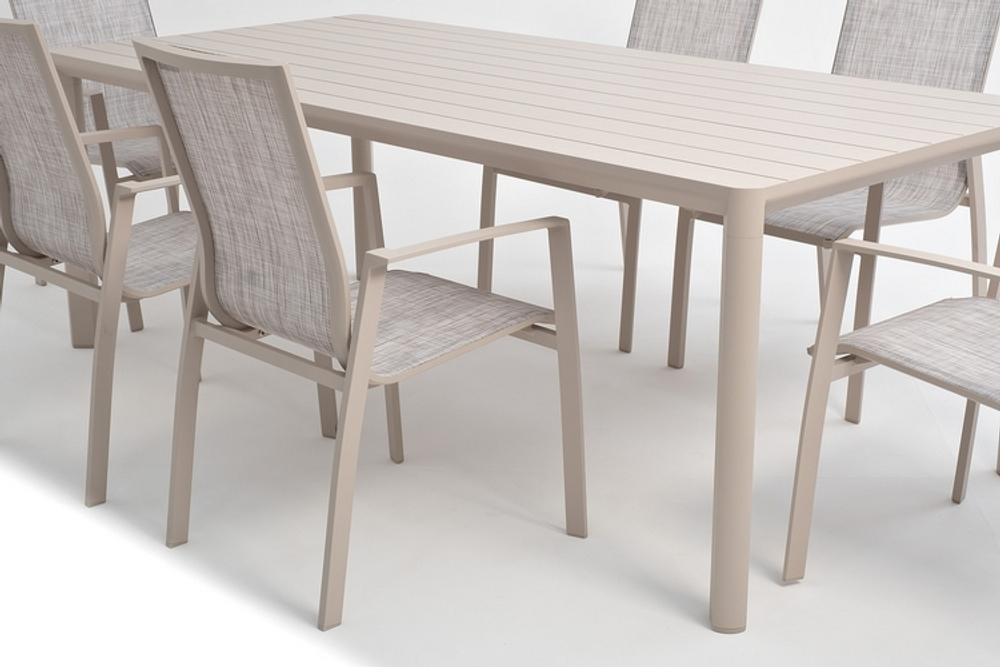 Столовая группа из алюминия GONZO бежевая  Joygarden